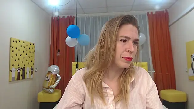 TessaDaybreak online show from 09.18.25