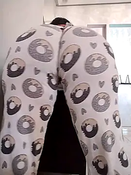 Dalou3a-69 online show from 01.14.26