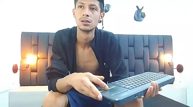 Dangerous dogg online show from 02.26.25