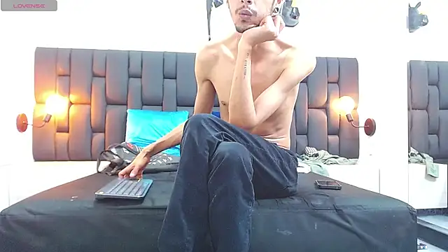 Dangerous dogg online show from 03.19.25