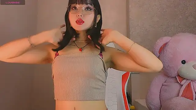 Demonic Angel  online show from 01.17.26