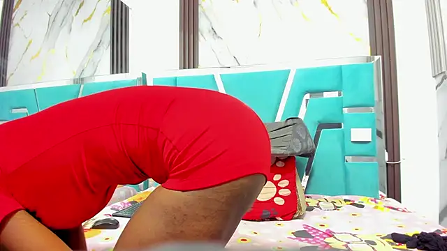 ebony valentina online show from 11.14.25