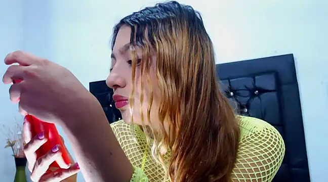 Sara Sex77 online show from 02.20.25