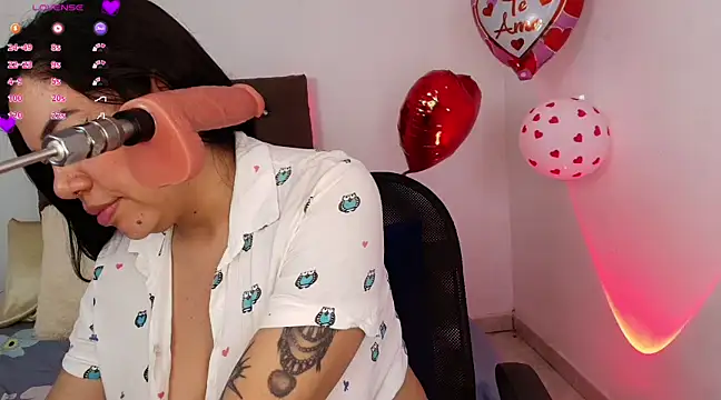 Snapshot of titqueenx chatting on 03.01.25 titqueenx online show from 03.01.25