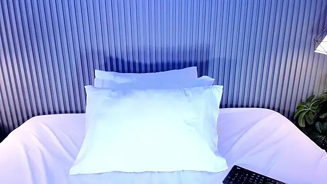 GabyFosterr online show from 10.02.25