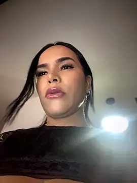 Naatalia online show from 04.15.26