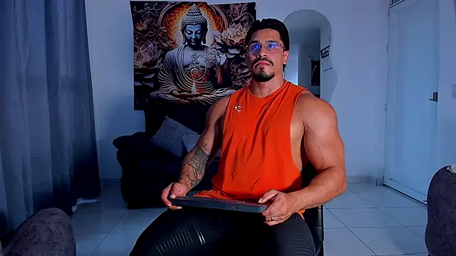 Valentino Dosantos  online show from 09.16.25