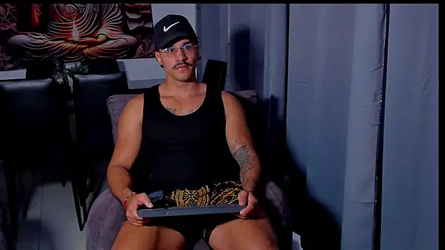 Valentino Dosantos  online show from 02.20.26