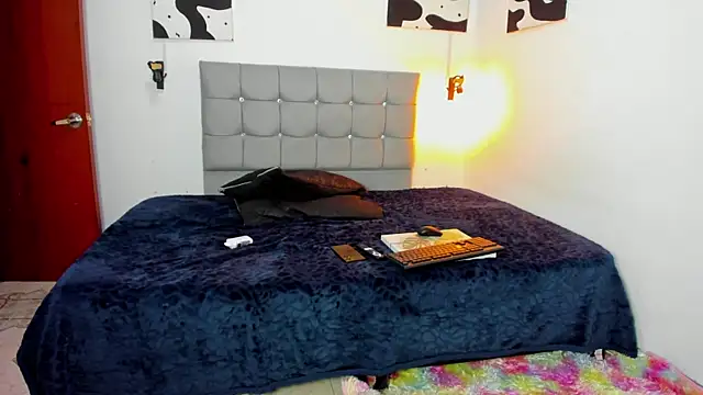 Zyo n Zafira online show from 02.23.25