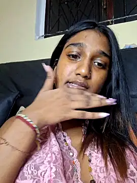 indianpink lips online show from 09.18.25