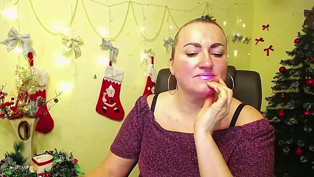 Snapshot of DianaMGG chatting on 01.09.26 DianaMGG online show from 01.09.26