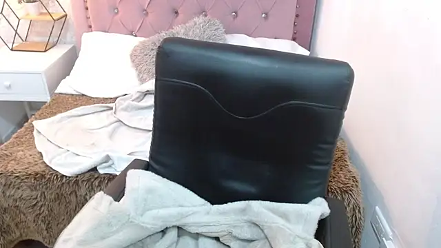 camilah tk online show from 09.30.25