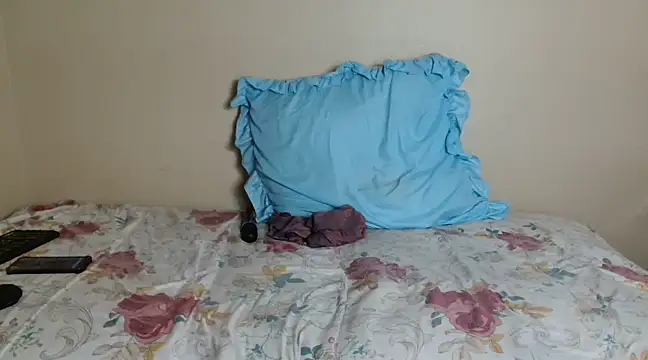 Karishma99  online show from 02.14.25