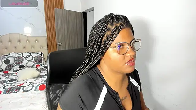 ZahraRose online show from 05.11.26