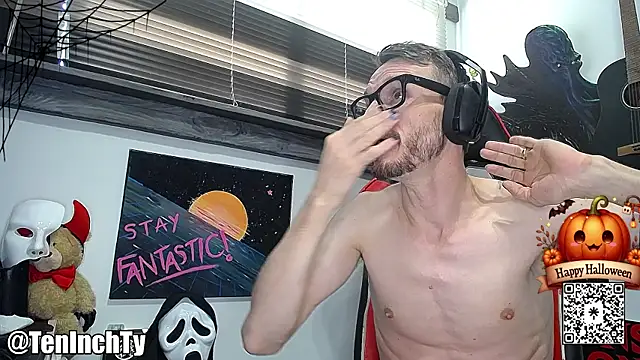 teninchty online show from 10.31.25