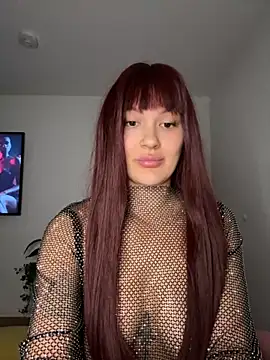 YoungHotMilf97 online show from 10.21.25