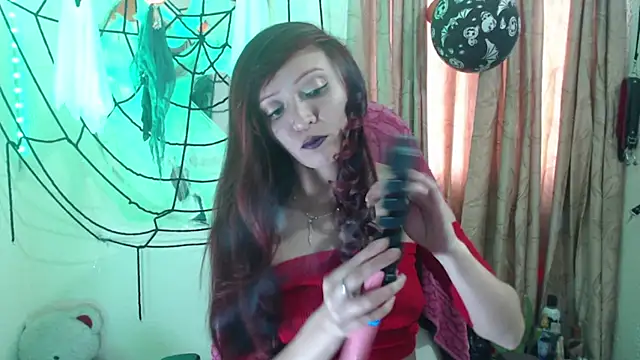 Snapshot of Meghan_sex777 chatting on 10.21.25 Meghan sex777 online show from 10.21.25