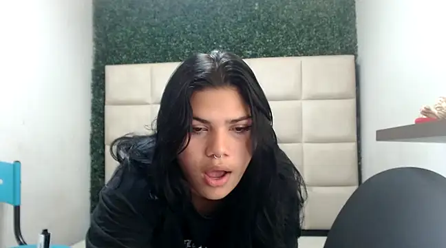 melany rouse18 online show from 02.16.25