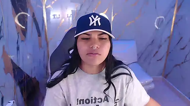 melany rouse18 online show from 09.15.25