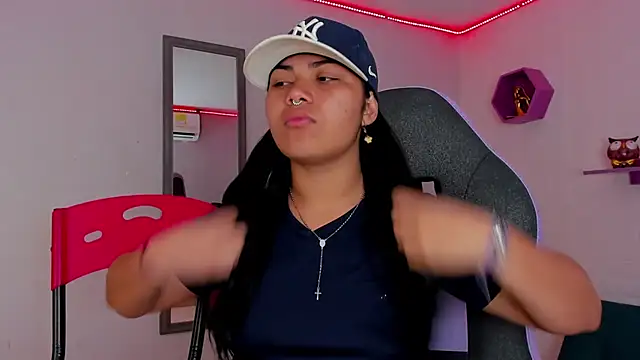 melany rouse18 online show from 10.01.25