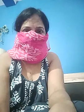 Snapshot of SWEETY_GIRL_1 chatting on 02.17.25 SWEETY GIRL 1 online show from 02.17.25