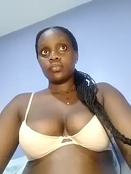 Snapshot of Nubian_aszz chatting on 03.05.25 Nubian aszz online show from 03.05.25