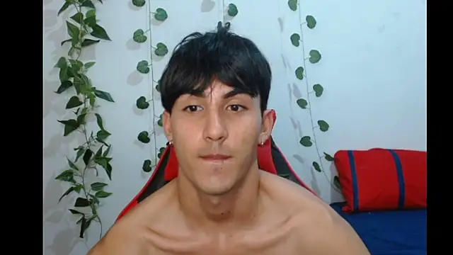 neithanzynxx online show from 02.28.25