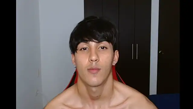 neithanzynxx online show from 03.20.25