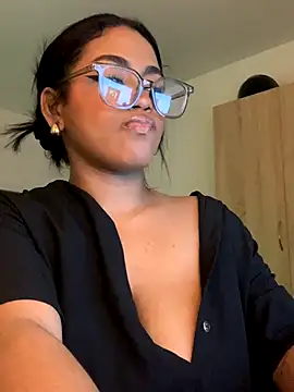 Snapshot of Dahiana_Giil chatting on 09.19.25 Dahiana Giil online show from 09.19.25