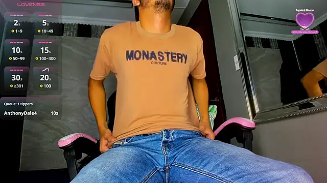 Snapshot of AdamParker_ chatting on 03.06.25 AdamParker online show from 03.06.25