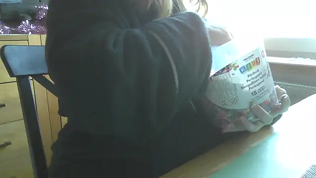 sizha6 online show from 09.19.25