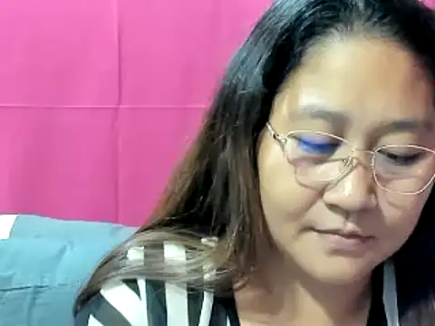 hotchubby88 online show from 12.19.24