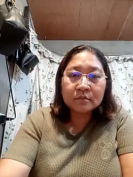 hotchubby88 online show from 12.15.25