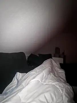 DerechteJunge online show from 02.15.26