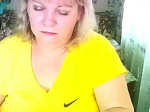 FlowerButterf online show from 12.17.24