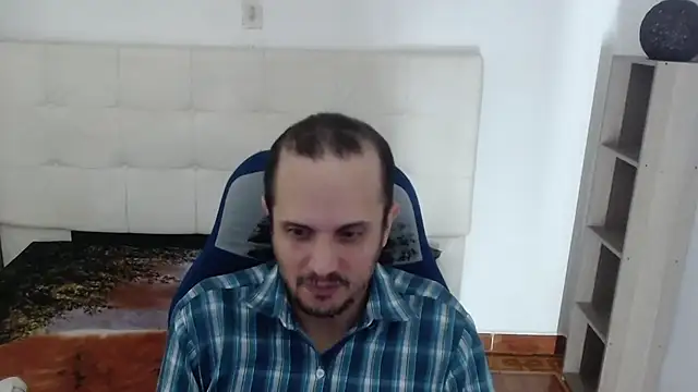 JhonTorres018 online show from 11.21.25