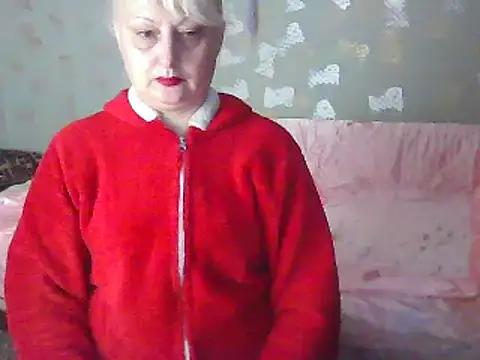 Snapshot of NikolinaBounty chatting on 02.22.25 NikolinaBounty online show from 02.22.25