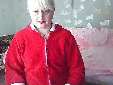 Snapshot of NikolinaBounty chatting on 02.27.25 NikolinaBounty online show from 02.27.25