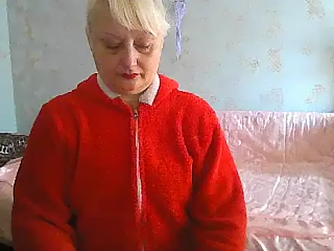 Snapshot of NikolinaBounty chatting on 02.28.25 NikolinaBounty online show from 02.28.25