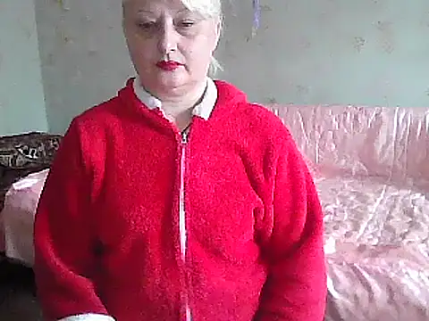 Snapshot of NikolinaBounty chatting on 03.04.25 NikolinaBounty online show from 03.04.25