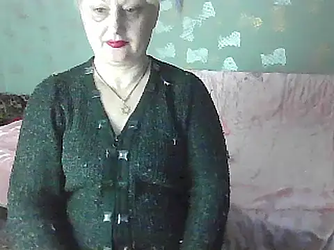 Snapshot of NikolinaBounty chatting on 03.06.25 NikolinaBounty online show from 03.06.25