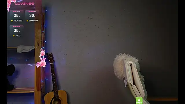 Foxy-Flame online show from 03.05.25