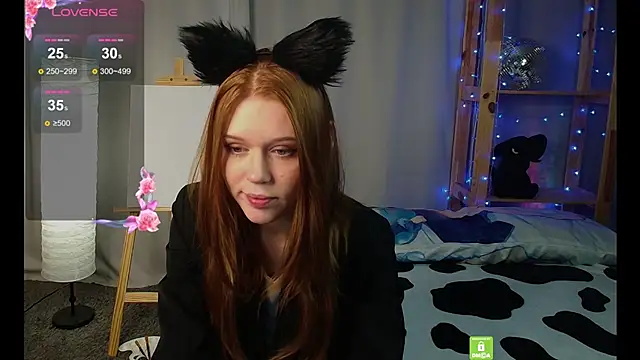 Foxy-Flame online show from 03.12.25