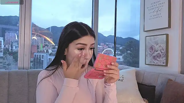 Ivanna West online show from 01.12.26