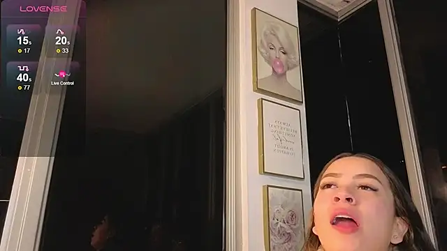 Snapshot of Ivanna_West chatting on 05.05.26 Ivanna West online show from 05.05.26