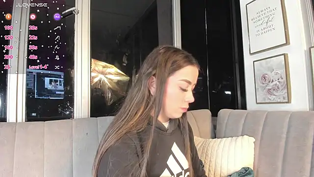 Snapshot of Ivanna_West chatting on 07.14.26 Ivanna West online show from 07.14.26