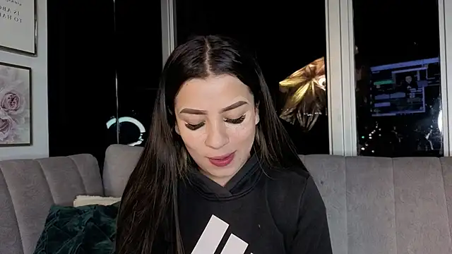 Snapshot of Ivanna_West chatting on 07.16.26 Ivanna West online show from 07.16.26