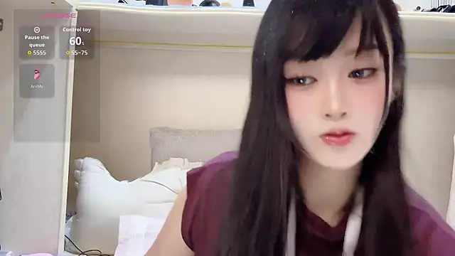 Snapshot of yueyue2003 chatting on 06.01.26 yueyue2003 online show from 06.01.26