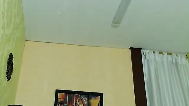 Snapshot of Martin_Linares chatting on 03.18.25 Martin Linares online show from 03.18.25