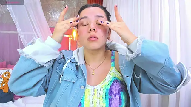 EmmaSulivan online show from 09.19.25